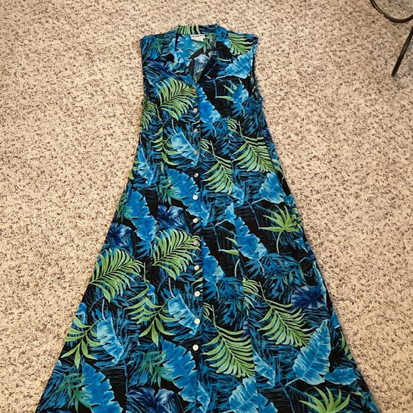 California Krush sleeveless button down dress - Picture 7 of 7